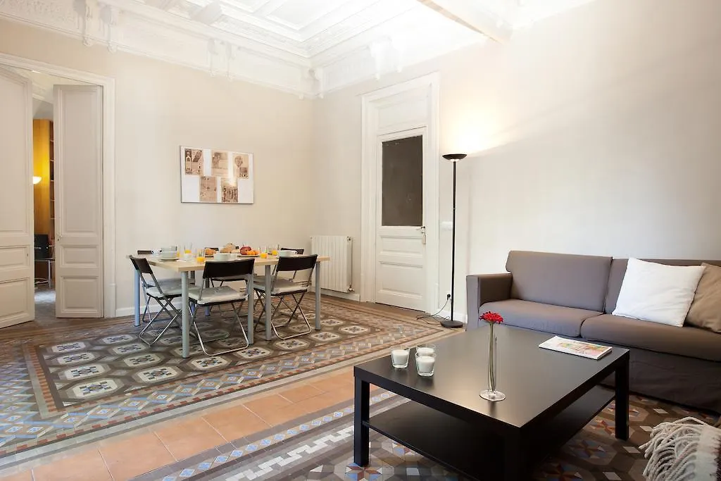 Modernist Apartment Barcelona España