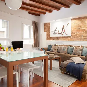  Apartment Enjoybcn Dali
